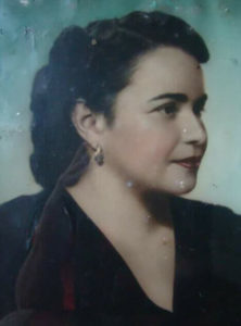 Mina Cerrato en los años 40.